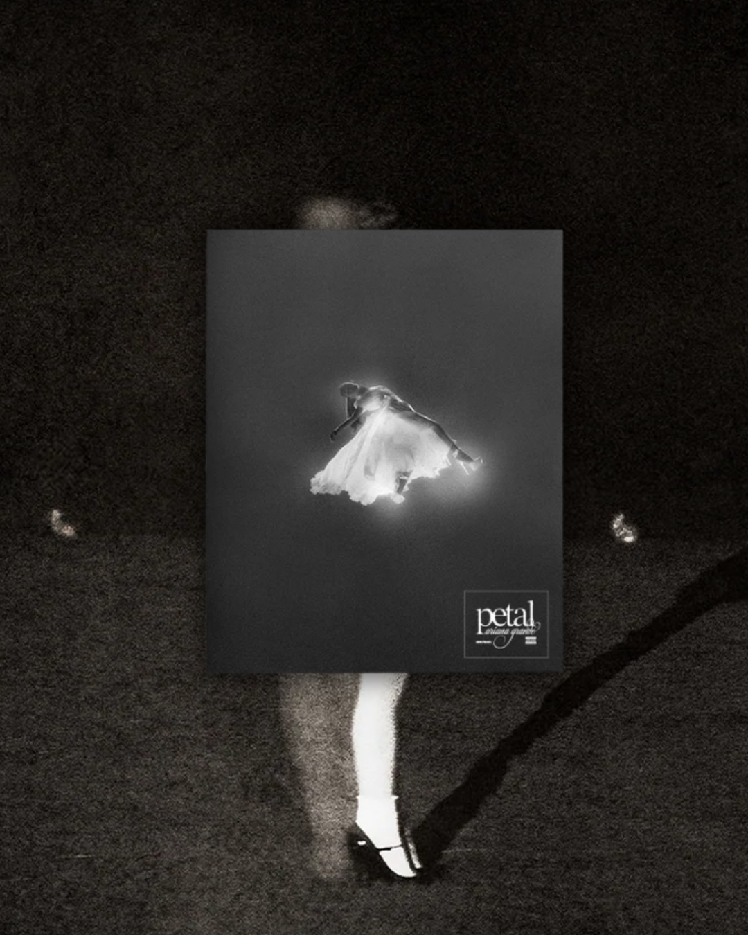 Ariana Grande - petal